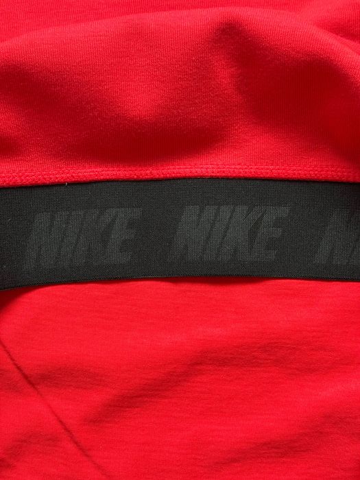 Nike Tech Fleece дамски суитшърт
