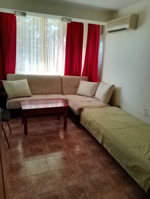 Дава се под наем Двустаен апартамент в к.к. Слънчев бряг - 44 кв.м за 178.5 € - Снимка #2