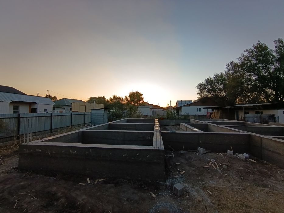 Заливка фундамента