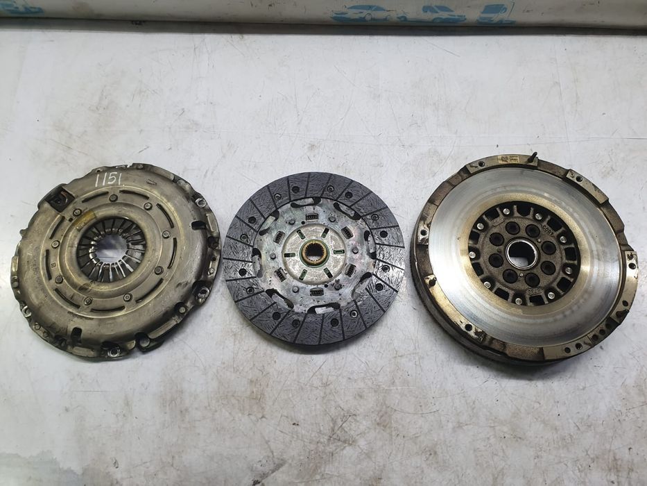 Kit ambreiaj volanta cu masa dubla Opel Astra K (2015 - 2020)B16DTU