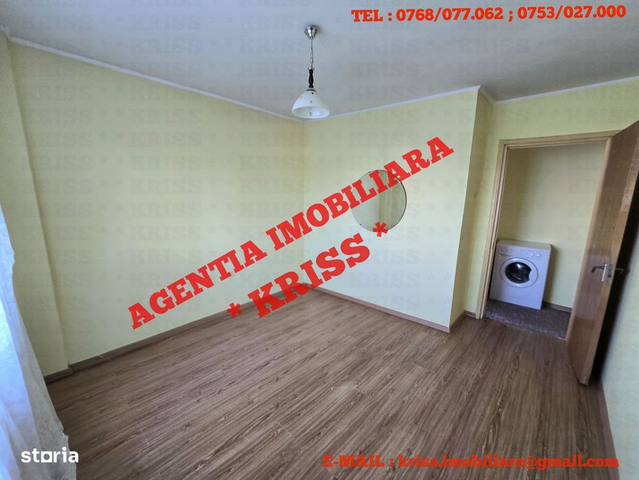Super Ofertă! 3 Camere GĂVANA 3 Piață Confort 1 DEC. 2 Băi Liber 72 Mp