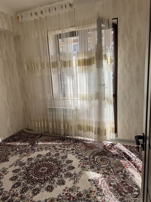 Arenda uy Bek baraka domlaridan 2 xonali