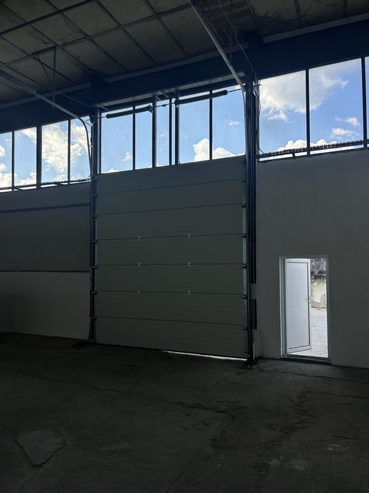 Дава се под наем Промишлена сграда в Габрово, Промишлена зона - 400 кв.м за 2.55 € - Снимка #2