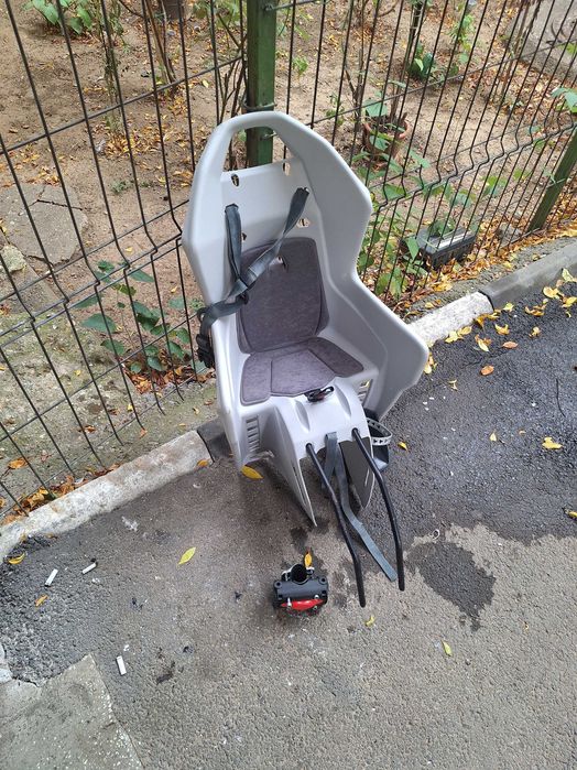 Scaun copil,bicicleta. Plasare in spate