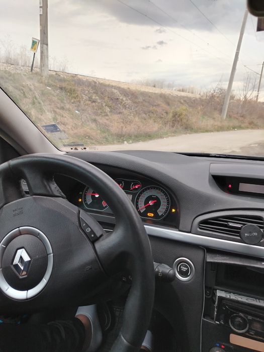 Рено лагуна 2 2007 1.9 dci