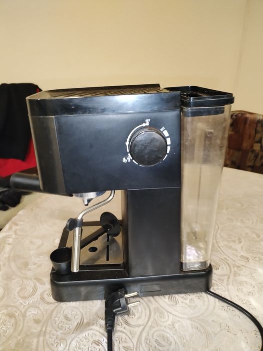 Кафе машина Финлукс.