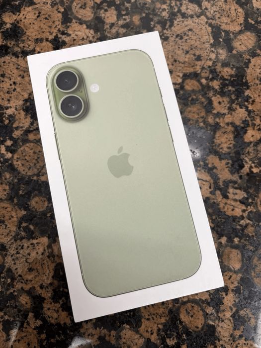 iPhone 17 256GB Green