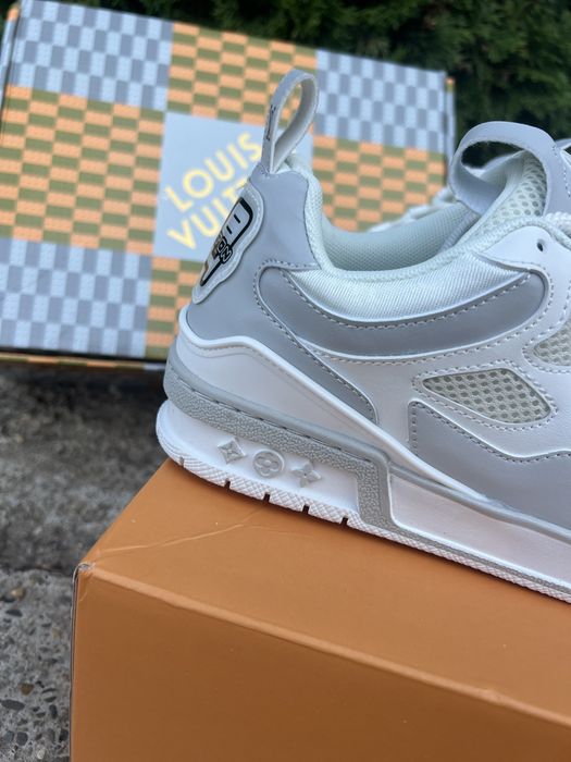Lv skate,noi cu saculet,impecabili,10/10