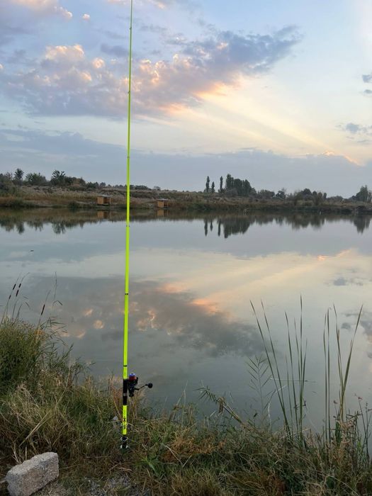 Рыбалка, клев отличный, проточная вода.