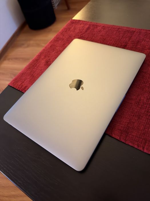 MacBook PRO 13 inch, i5, 2017
