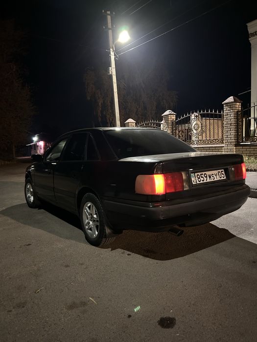 Продам ауди 100 с4 2,3