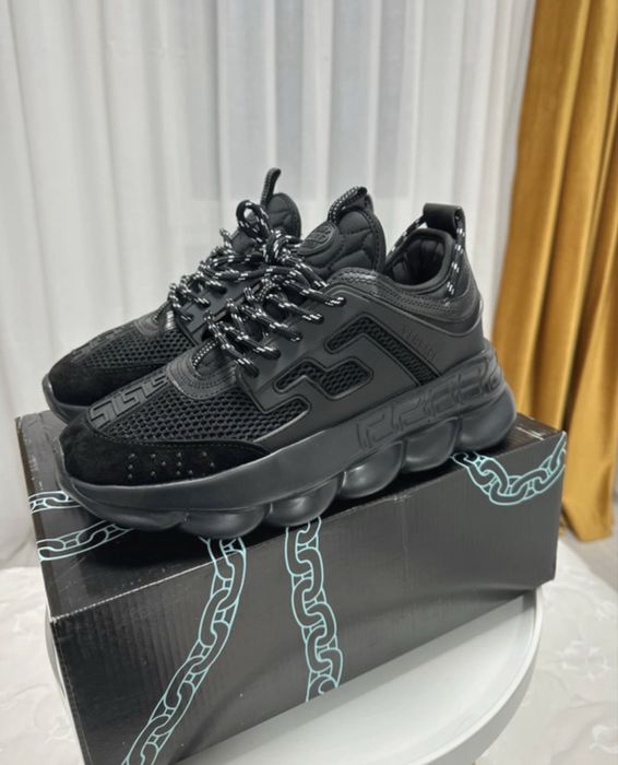 Versace Chain Reaction