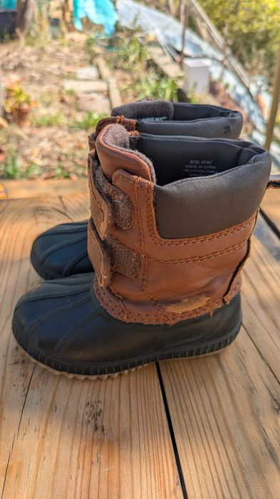 Детски зимни непромокаеми ботуши GAP - 22