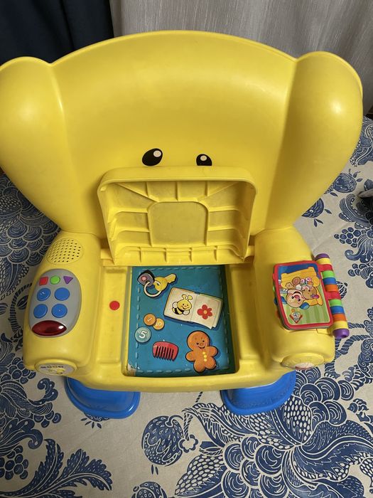 Детский интерактивный стульчик.