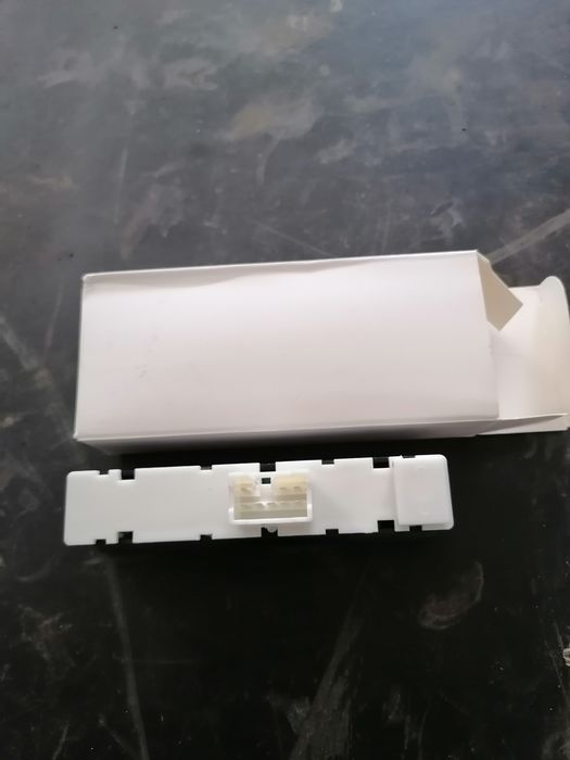 Buton geam sofer comenzi geamuri vitara NOU!!! sub 1996