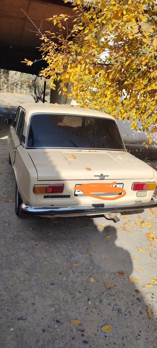 Lada Jiguli 21011