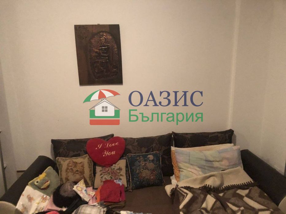 Офис площ 36 кв. м., с възможност за живеене Бургас # 34241778
