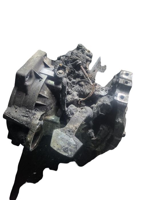 Cutie De Viteze Manuala 5 Trepte Incendiata Volkswagen Caddy Iv Box Saa, Sah 2015 - > 2.0 Tdi Dfsd Qyf