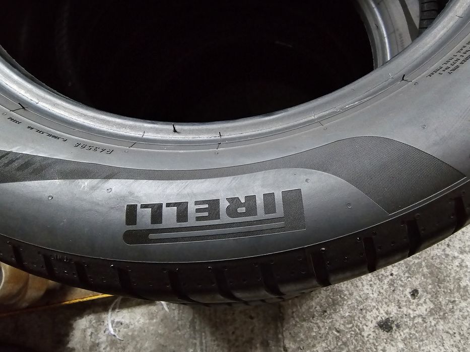 Pirelli 215/55 R17 94V vară