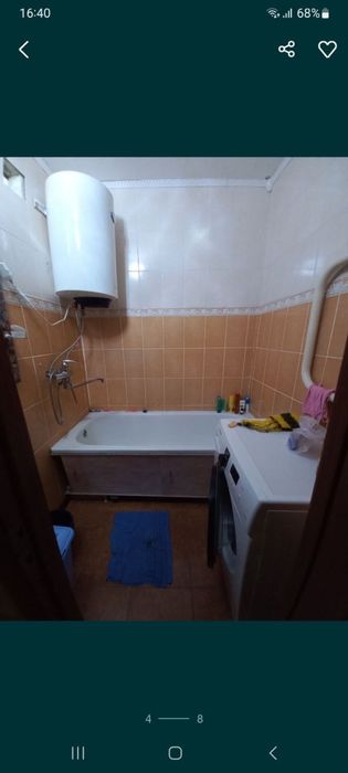 Продам двух комнатную квартиру