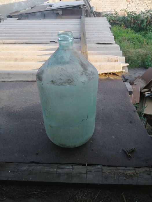 Продам бутыль 20 л