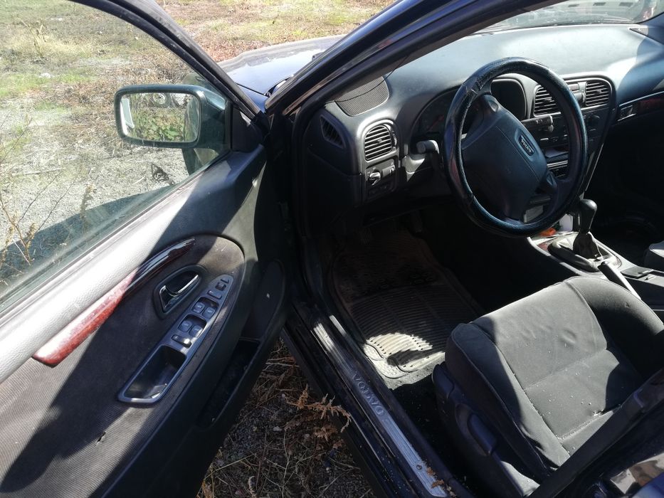 Волво В40/volvo v40 1.9tdi 115к.с на части с. Окоп • OLX.bg