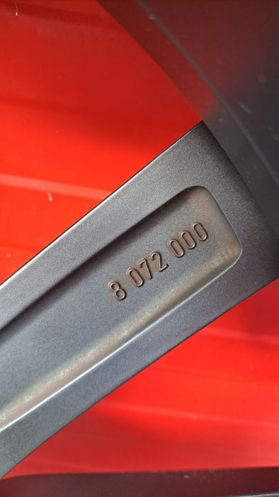 Оригинални джанти БМВ 22 цола Х5 Х6 G05 G06 гуми Pirelli