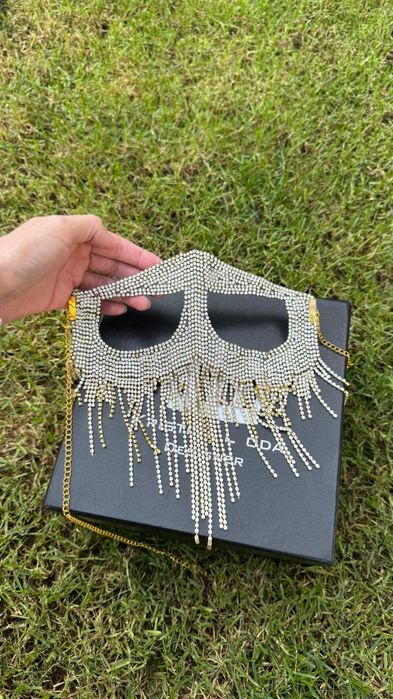 Продаются украшения для трио