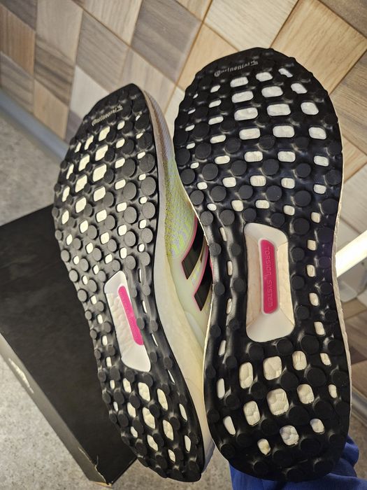 Кроссовки Adidas Ultraboost 5.0 DNA. Новые, оригинал