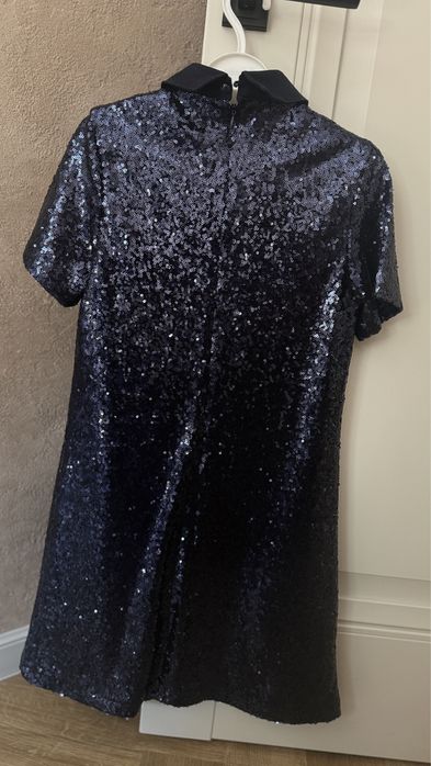 Платье из пайеток 152 р