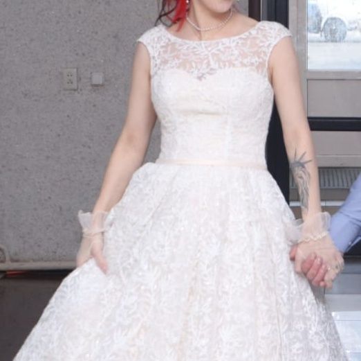 Продам свадебное платье