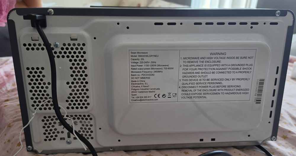 Микровълнова Gryneu 20L