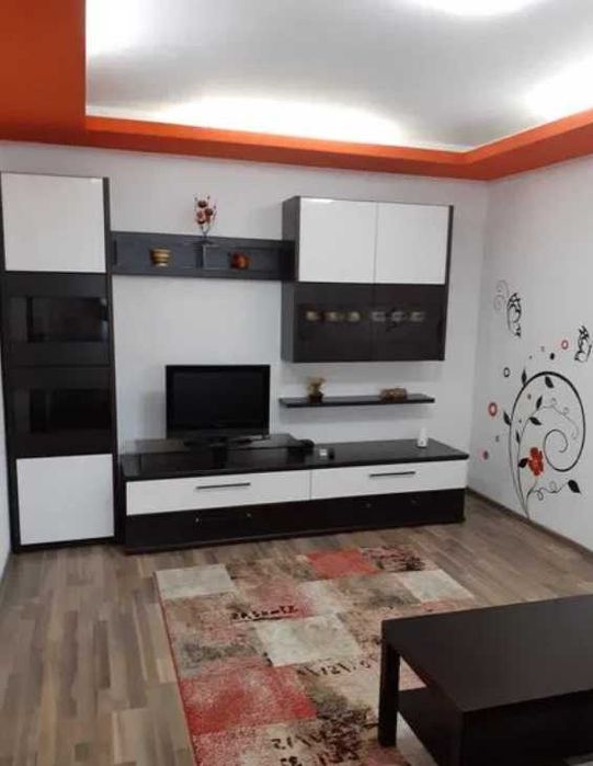 Дава се под наем Двустаен апартамент в Пловдив, Каменица 1 - 60 кв.м за 219.3 € - Снимка #1