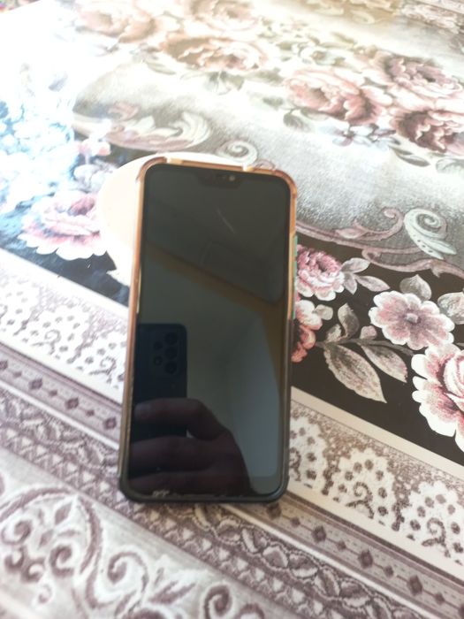 Redmi 6 pro sotiladi