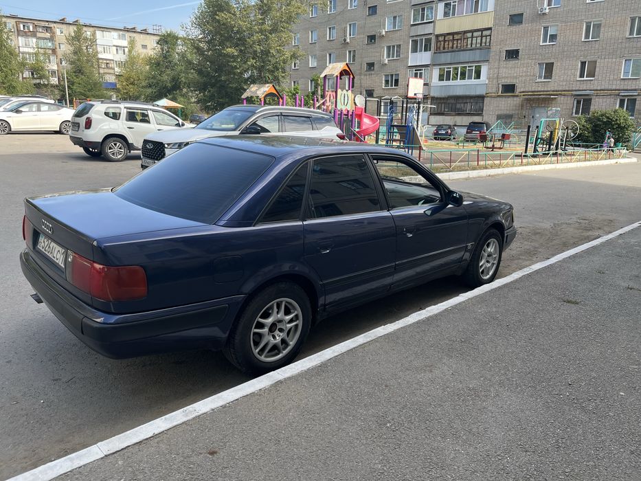 Продам ауди в достойном состоянии