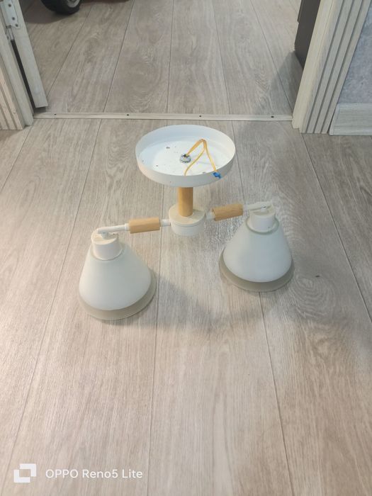 Продается люстры