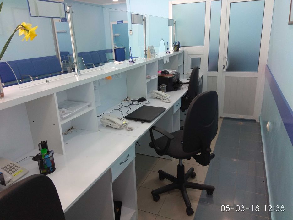 ТОРГОВОЕ МЕБЕЛЬ ДЛЯ АПТЕК и клиник медцентров. Стелажи Витрины ресепшн