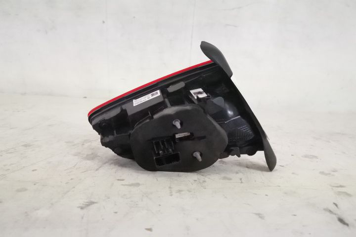 Стоп Хаион Ляв Оригинален Пълен Лед В Добро Състояние Фолксваген ВВ /