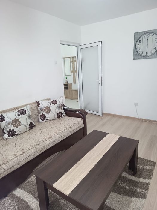 Vând apartament 2 camere, decomandat, cf 1,  mobilat, confort  1, decomandat
