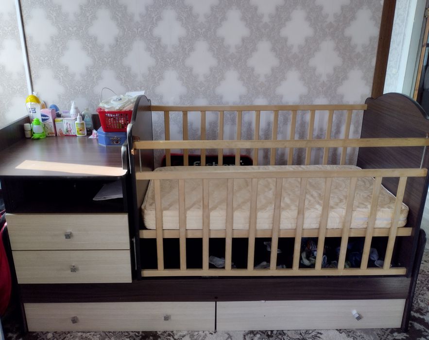 Продам манеж детский