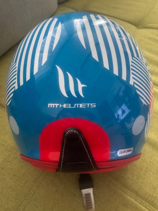 Каска за скутер МТhelmets