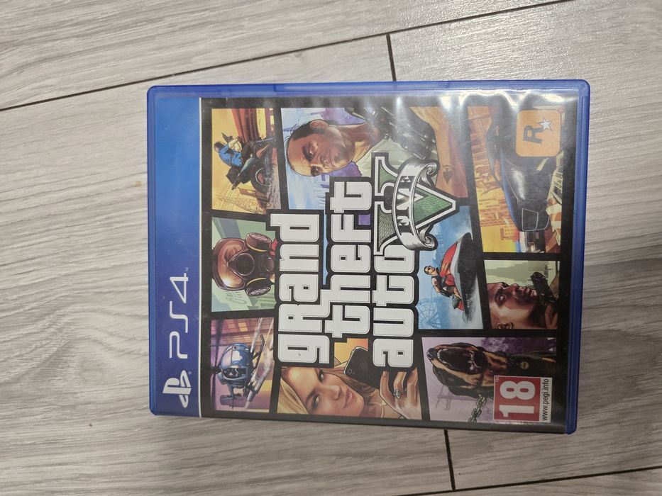 Play station 4 slim 500 gb