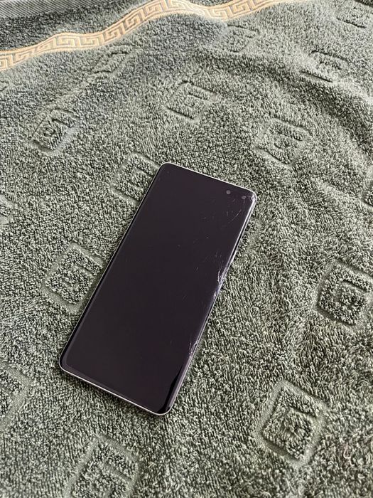 Samsung s10+ 5g продам 256gb