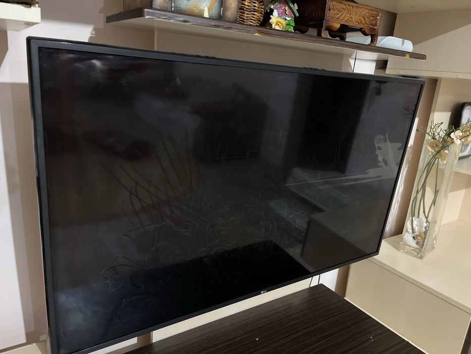 Продам ж/к Телевизор LG