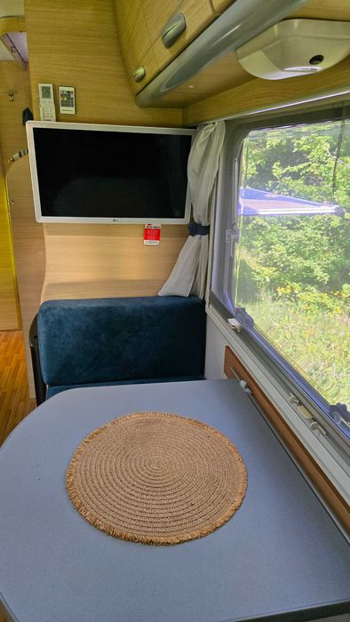 Кемпер под наем - 7 пътници