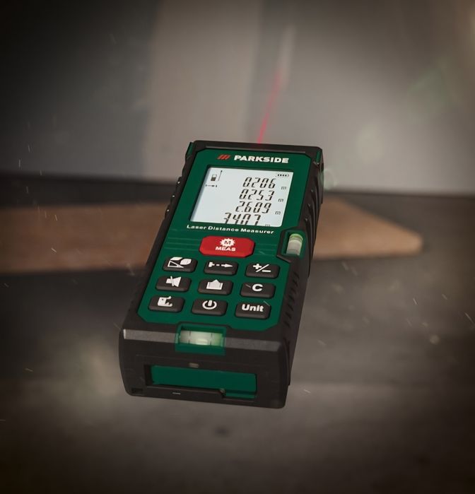 Telemetru  laser/ dispozitiv masurare distante/ suprafete  PARKSIDE