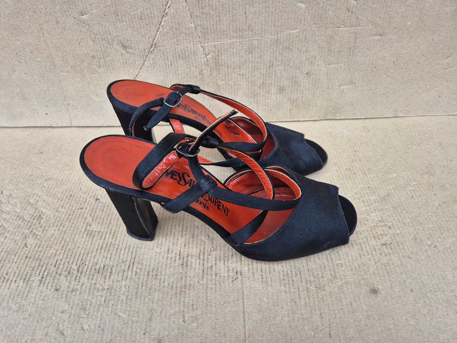 Yves Saint Laurent Paris ретро дамски обувки ток 6.5 24см винтич YSL