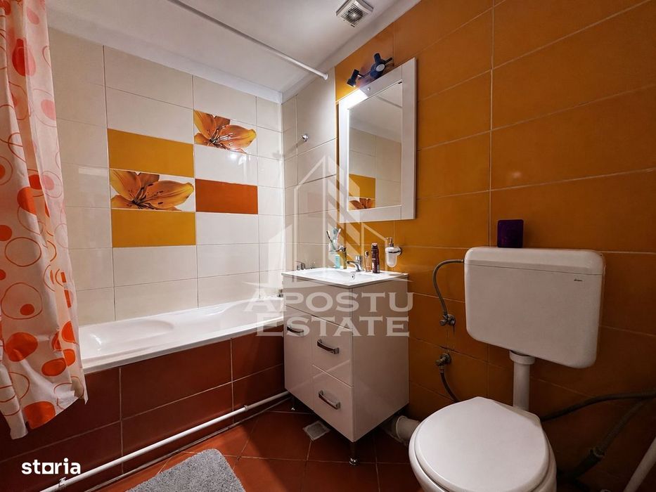 Apartament cu 2 camere decomandat spre vanzare, Timisoara zona Lipovei