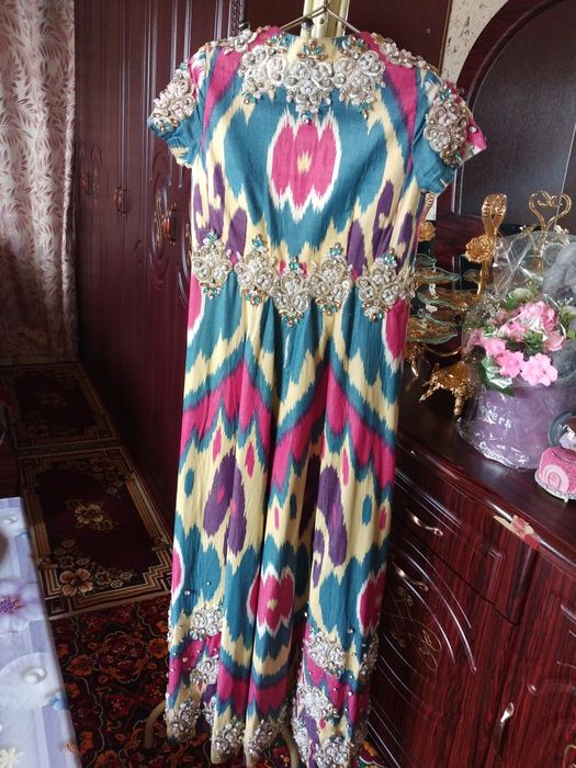 Ансамбль сотилади кафтархона