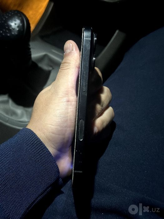 iPhone 16 pro  black